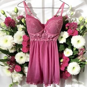 Elegant Rose Pink Lace Chemise - Large